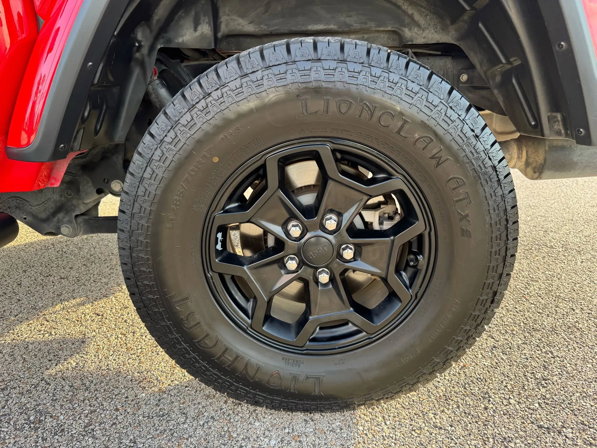 Used 2021 Jeep Gladiator Sport image 17