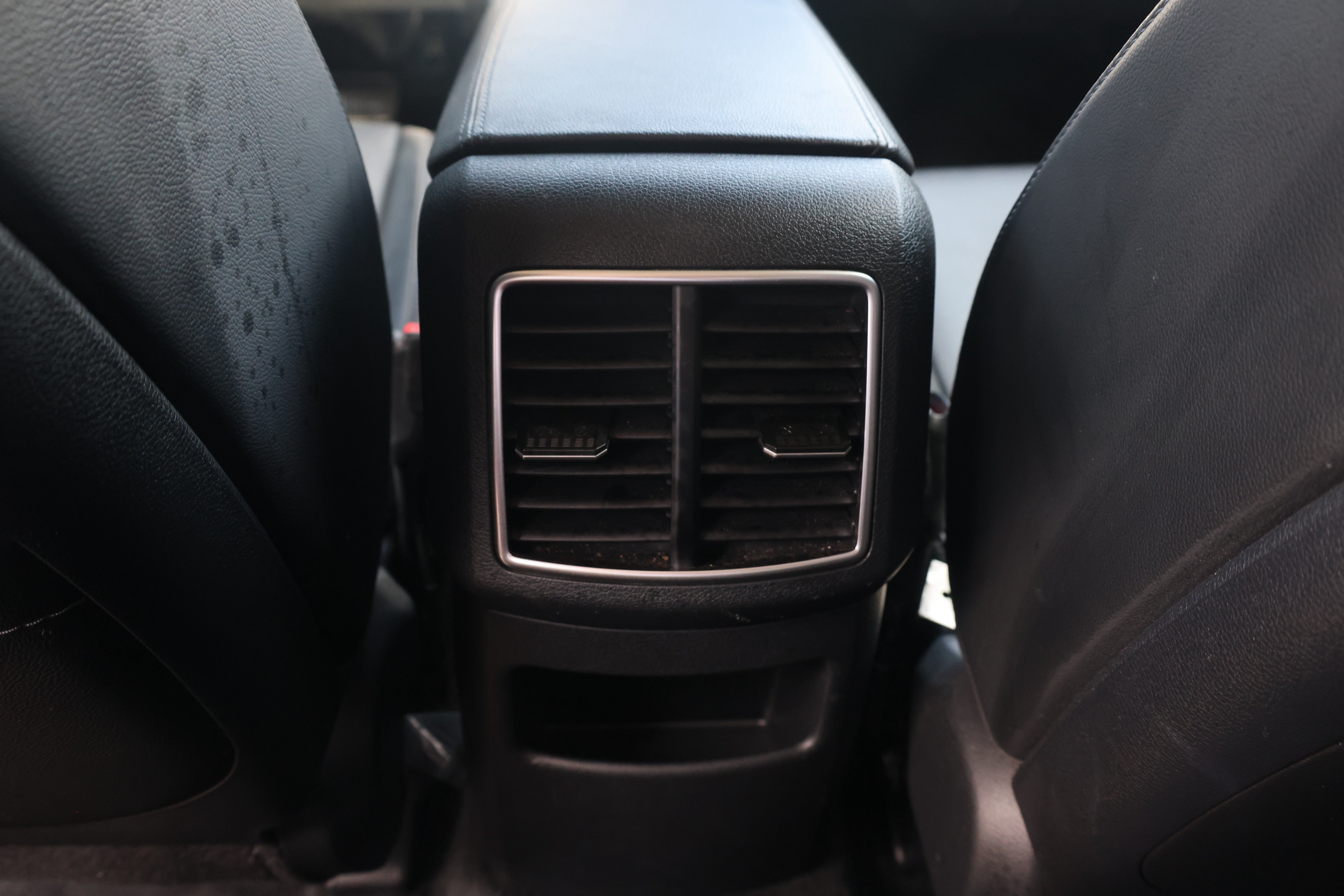Used 2024 Kia Sportage EX FWD image 15