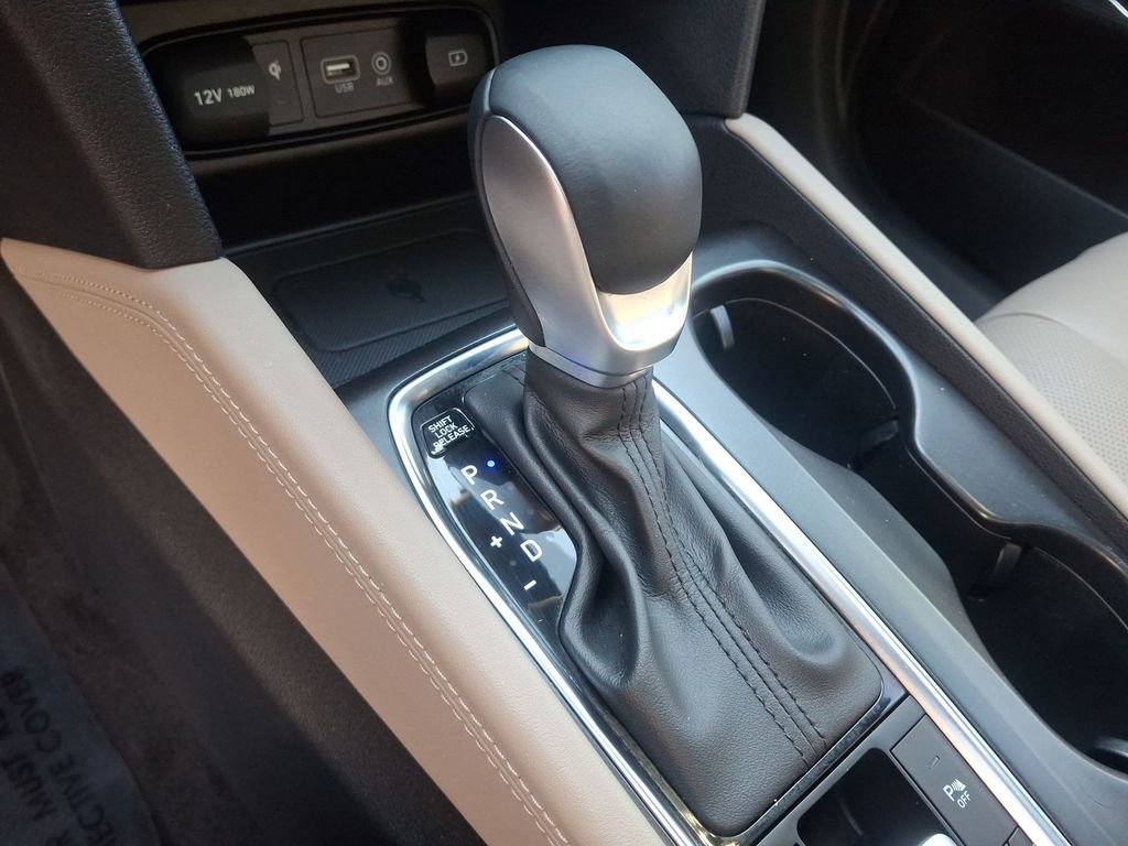 Used 2019 Hyundai Santa Fe FWD image 14