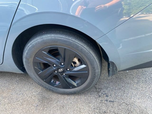 Used 2022 Hyundai Elantra SEL FWD image 20