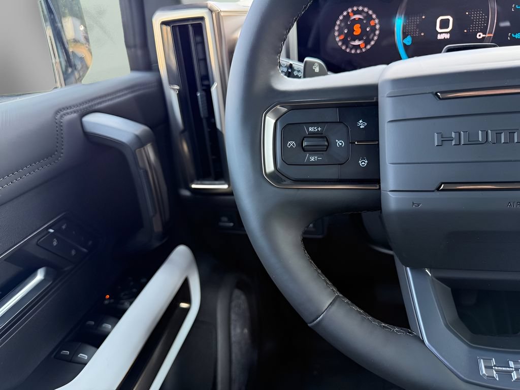Used 2025 GMC Hummer EV 2X AWD/4WD image 15