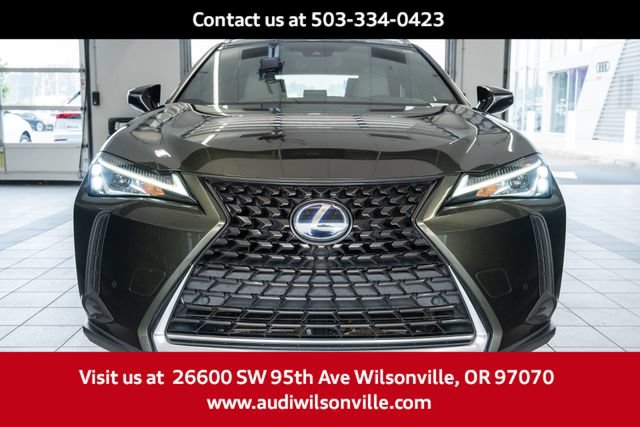 Used 2022 Lexus UX 250h w/ Premium Package AWD/4WD image 2