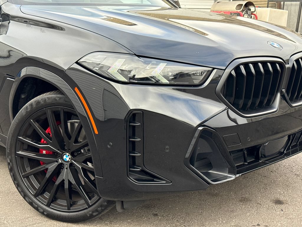 Used 2024 BMW X6 xDrive40i w/ Premium Package AWD/4WD image 6