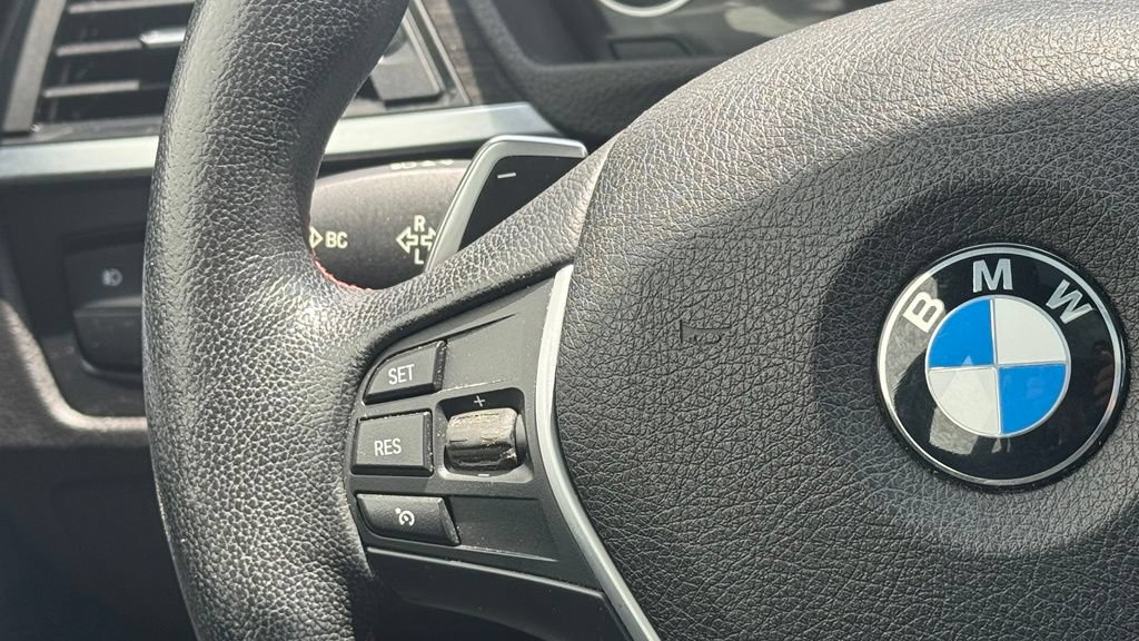 Used 2016 BMW 335i Gran Turismo xDrive AWD/4WD image 18