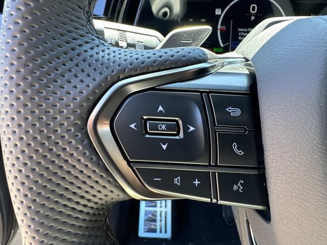 New 2026 Lexus TX 500h AWD image 30