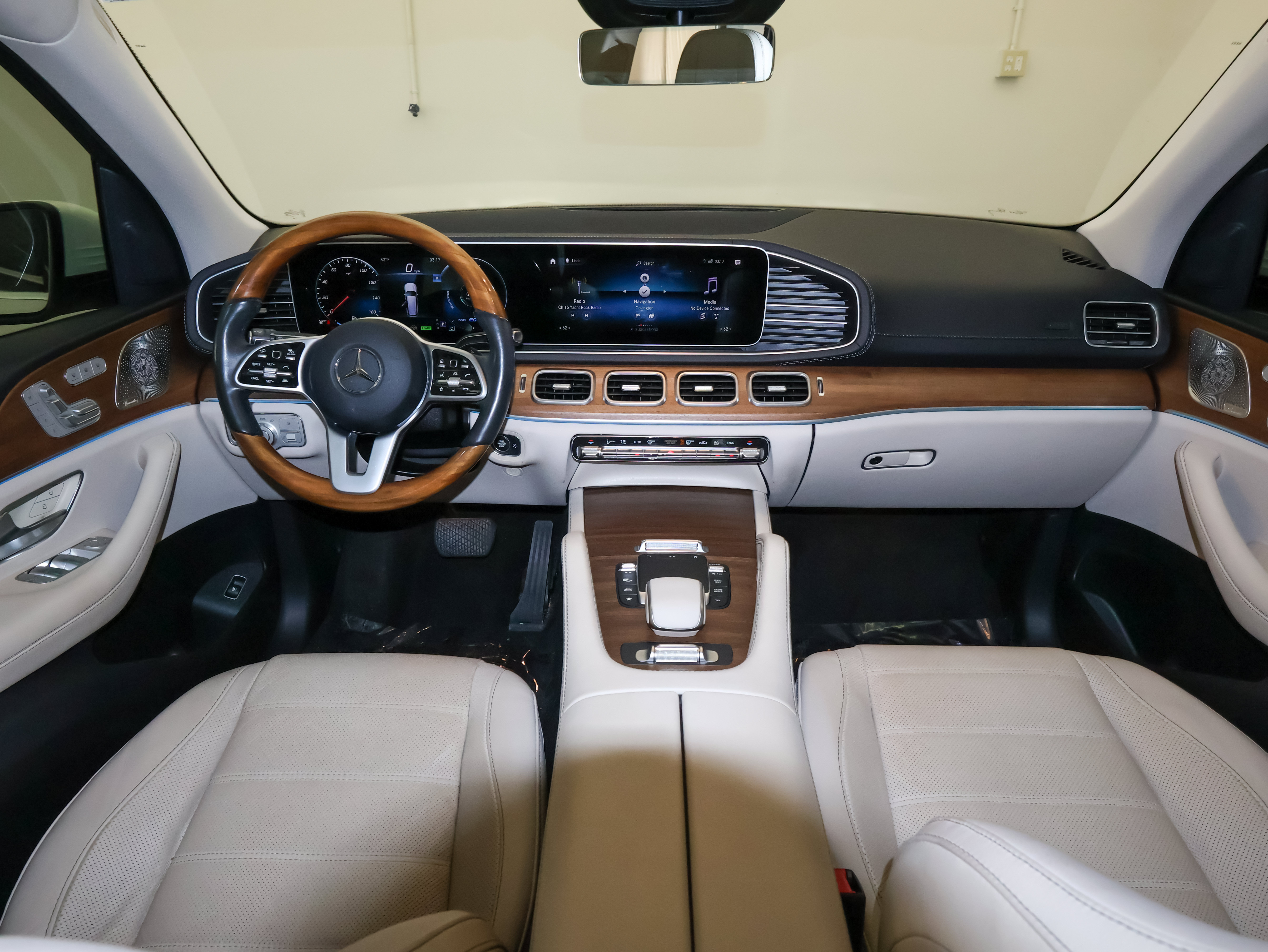 Used 2021 Mercedes-Benz GLS 450 4MATIC image 27