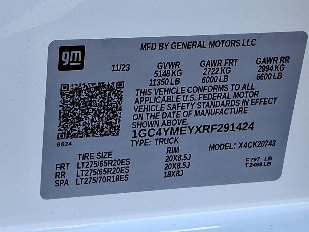 Used 2024 Chevrolet Silverado 2500 Custom w/ Custom Value Package image 24