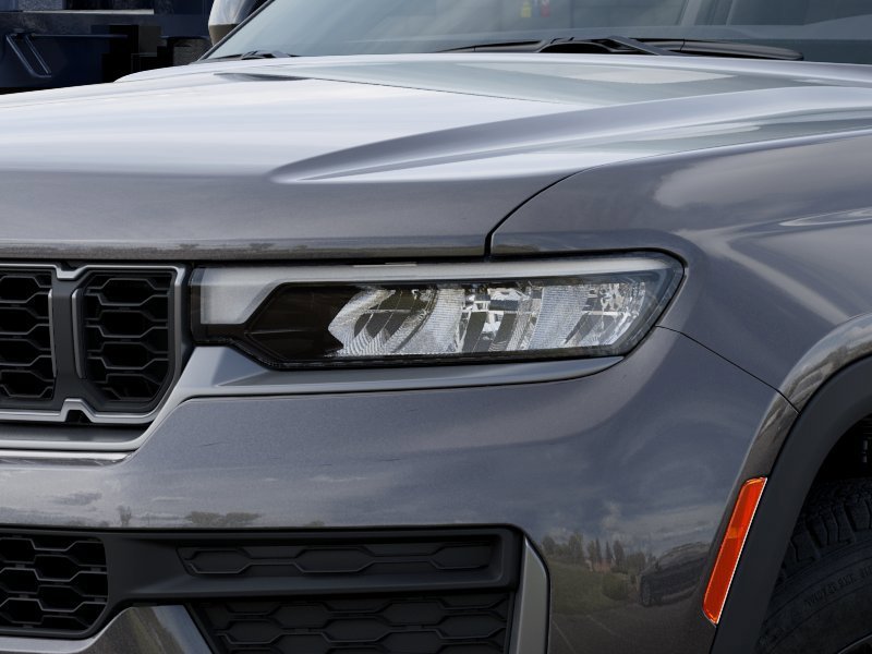 New 2026 Jeep Grand Cherokee Altitude RWD image 6