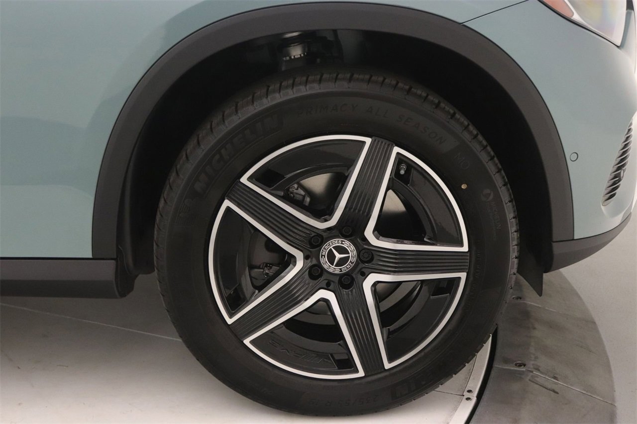 New 2026 Mercedes-Benz GLC 300 4MATIC image 14
