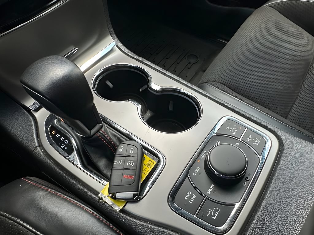 Used 2020 Jeep Grand Cherokee Trailhawk AWD/4WD image 20