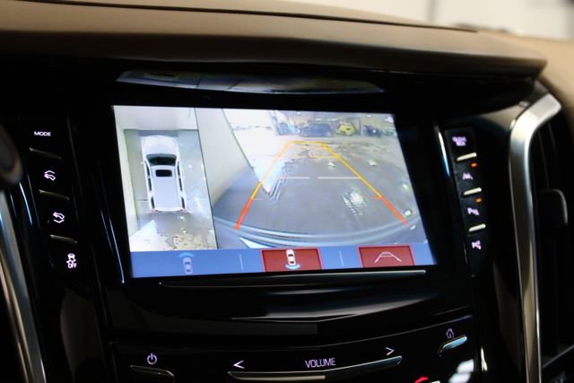Used 2019 Cadillac Escalade Platinum AWD/4WD image 23