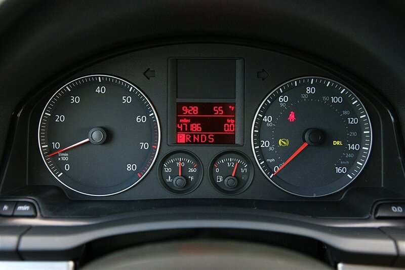 Used 2009 Volkswagen Rabbit S FWD image 23