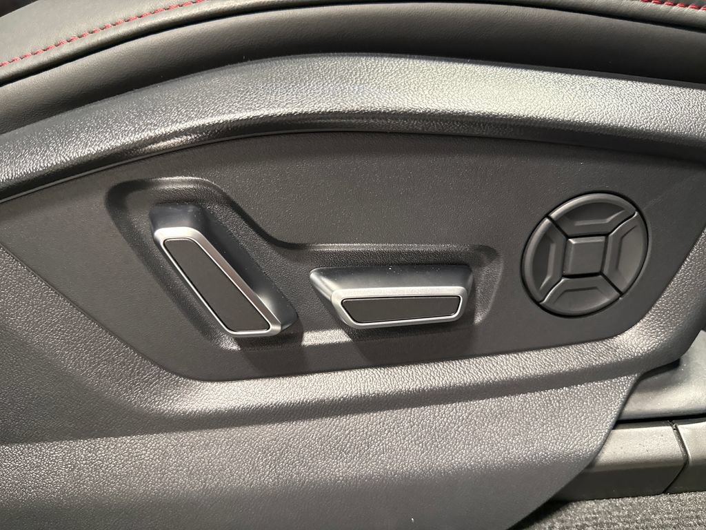 Used 2025 Audi RS Q8 performance AWD/4WD image 37