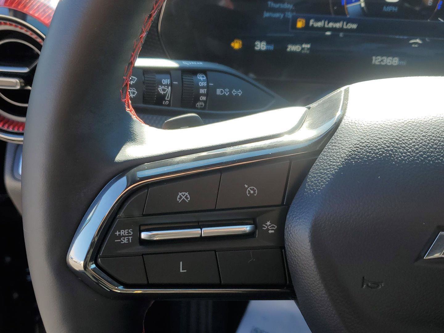 Used 2025 Chevrolet Equinox RS w/ Safety and Technology Package image 18