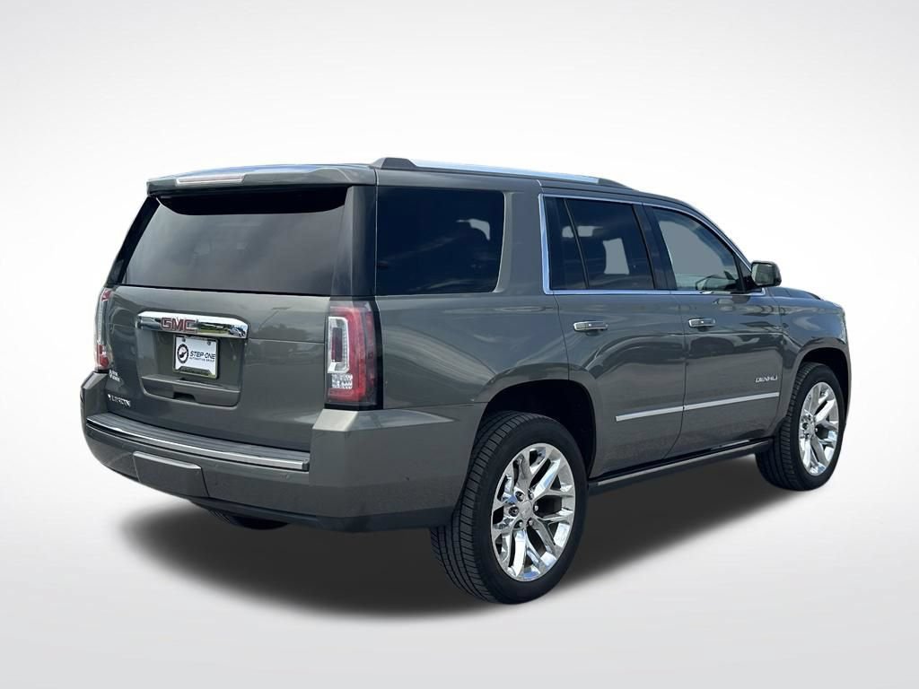 Used 2018 GMC Yukon Denali w/ Enhanced Security Package AWD/4WD image 7