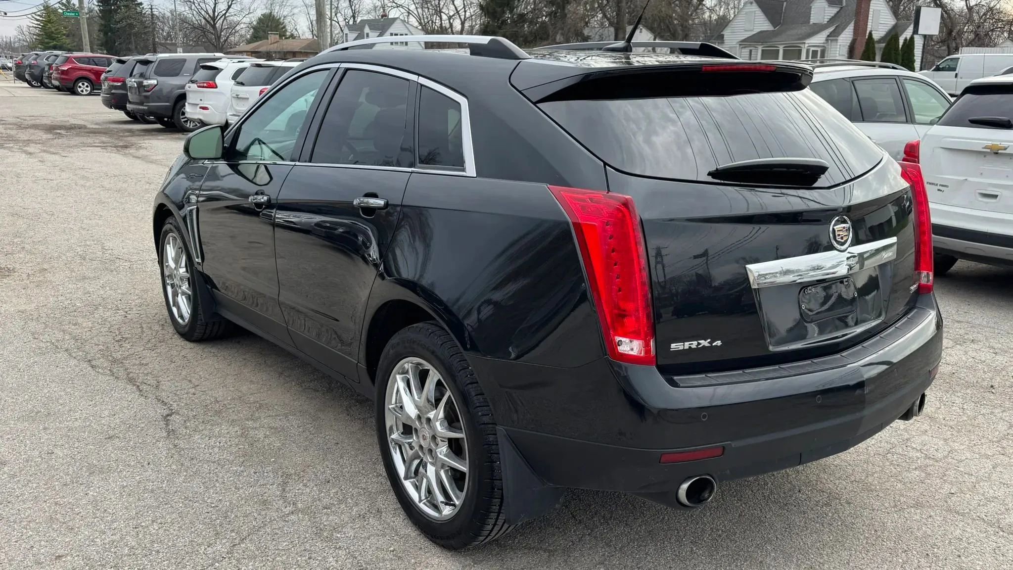 Used 2014 Cadillac SRX Premium image 3