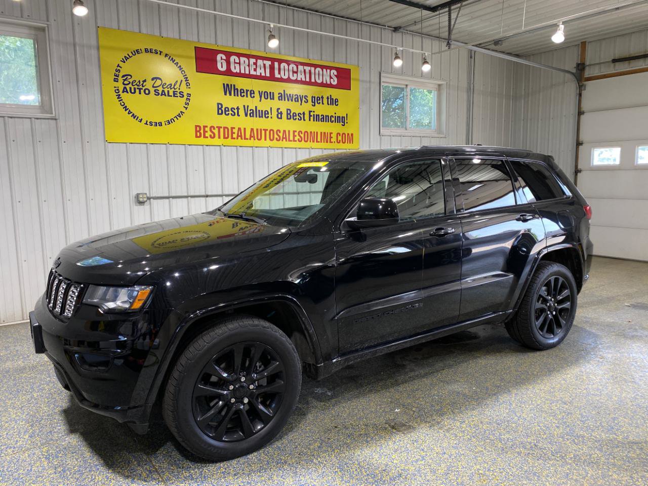 Used 2018 Jeep Grand Cherokee Altitude
