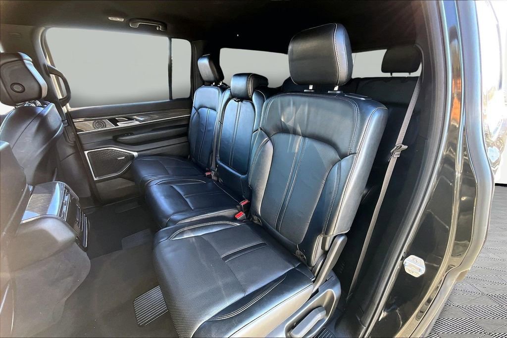 Used 2022 Jeep Wagoneer Series II image 15