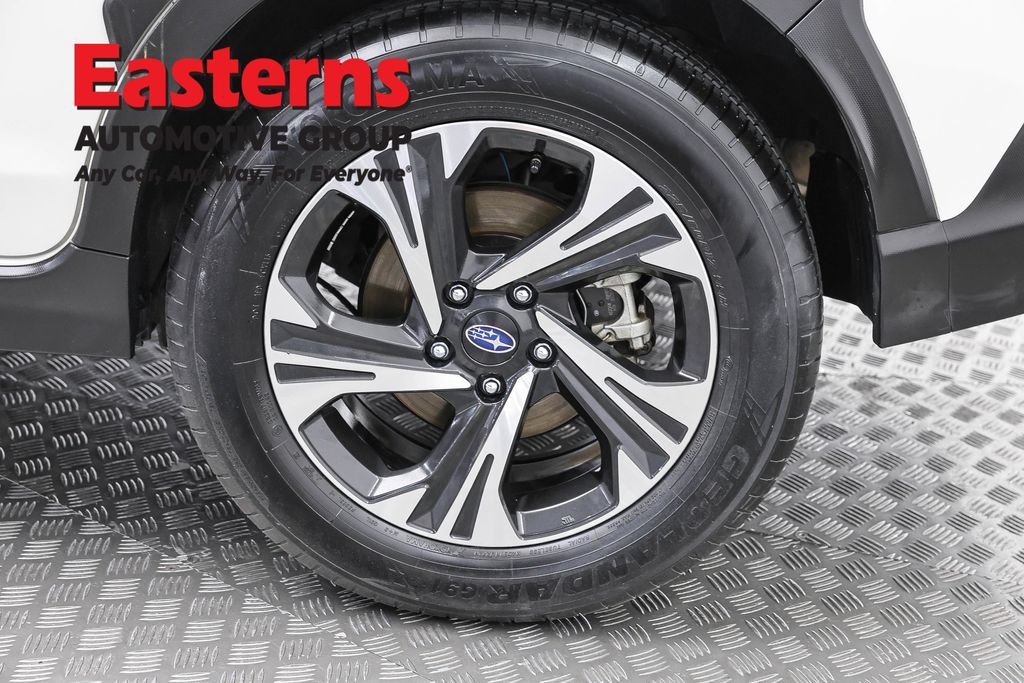 Used 2025 Subaru Crosstrek 2.5i Premium AWD/4WD image 34