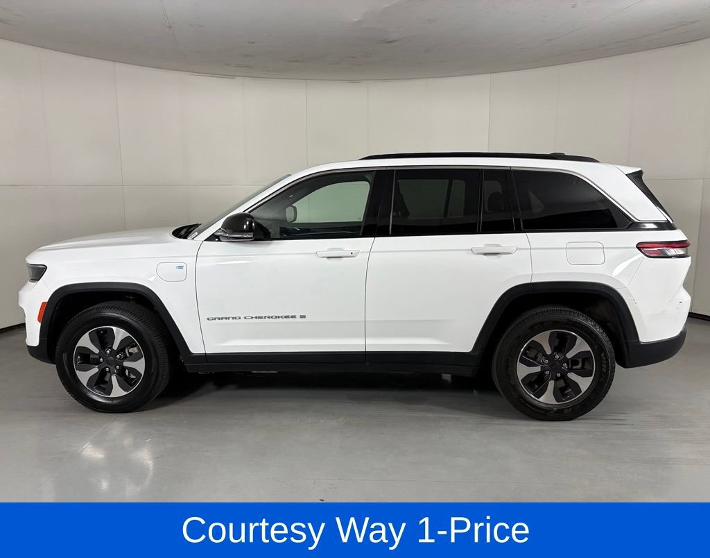Used 2024 Jeep Grand Cherokee Limited 4xe AWD/4WD image 6