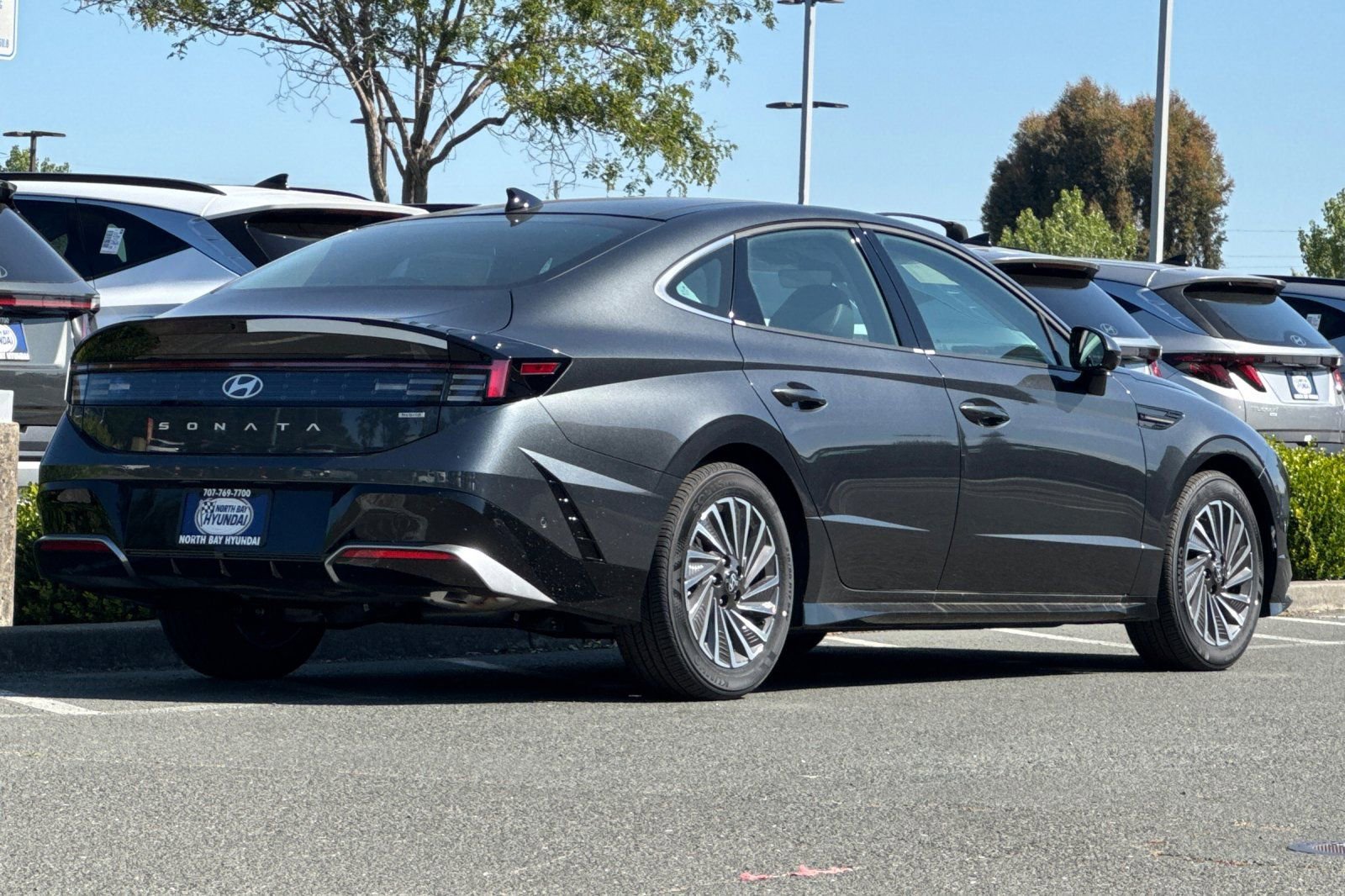 New 2026 Hyundai Sonata Limited FWD image 4