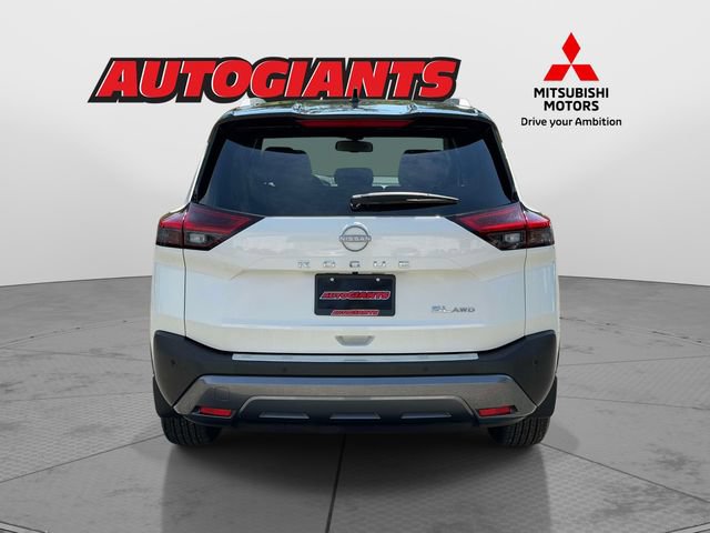 Used 2023 Nissan Rogue SL AWD/4WD image 3