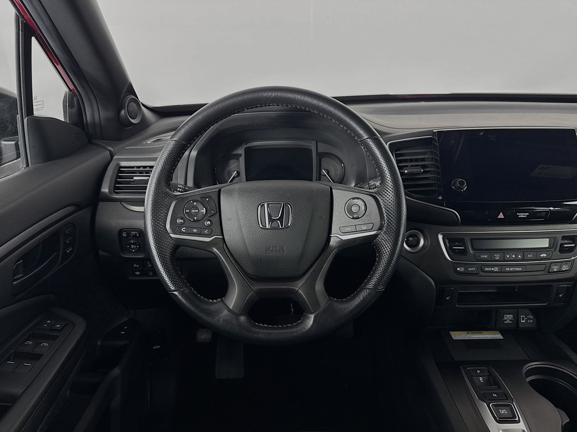 Certified 2023 Honda Passport TrailSport image 23