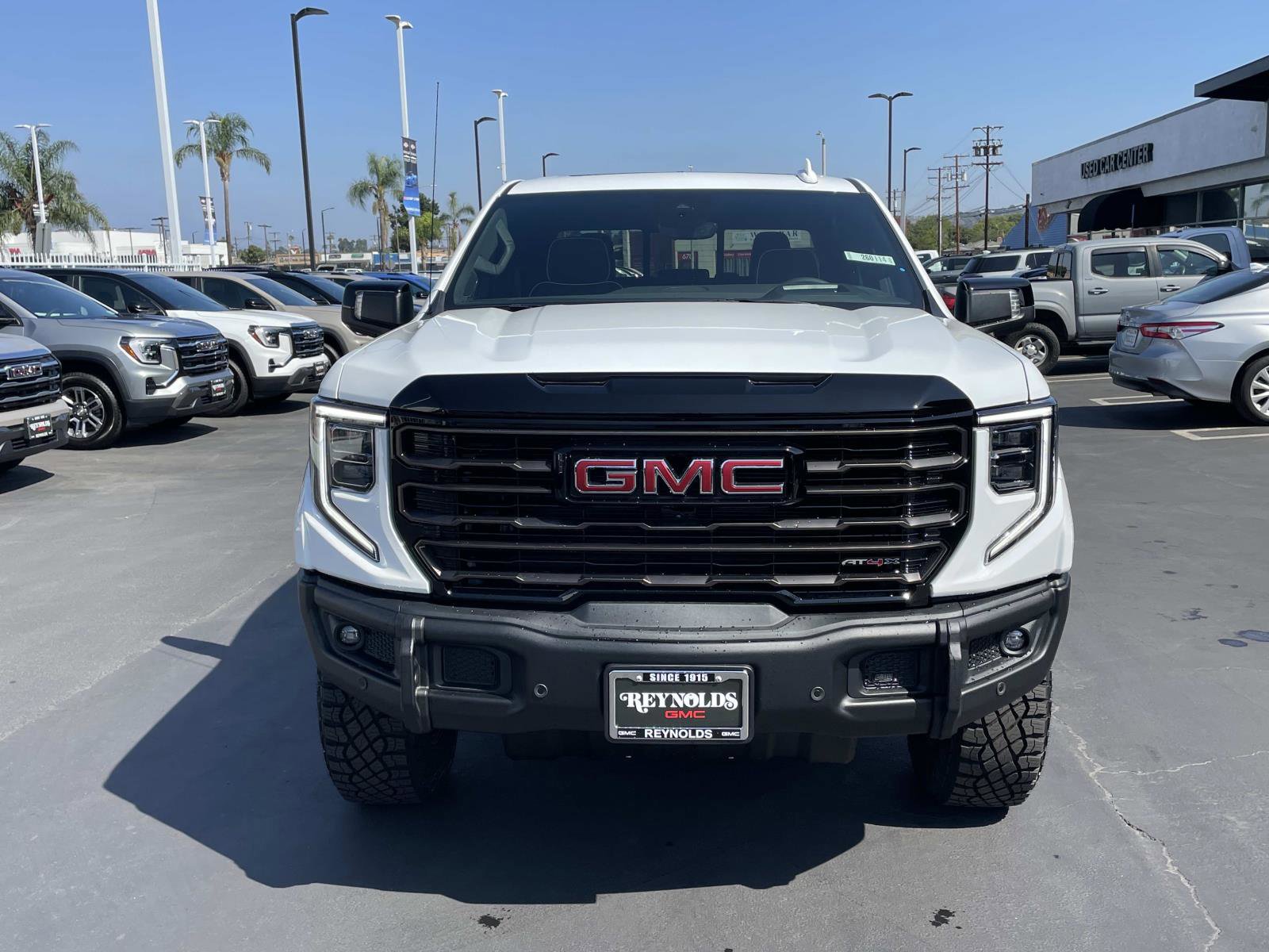 New 2026 GMC Sierra 1500 AT4X image 2