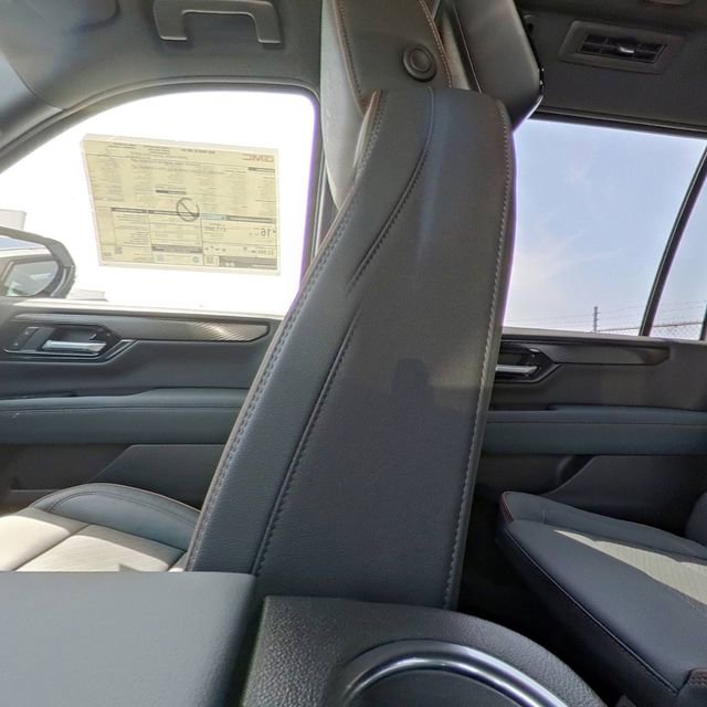 New 2026 GMC Yukon XL AT4 w/ AT4 Premium Plus Package image 29