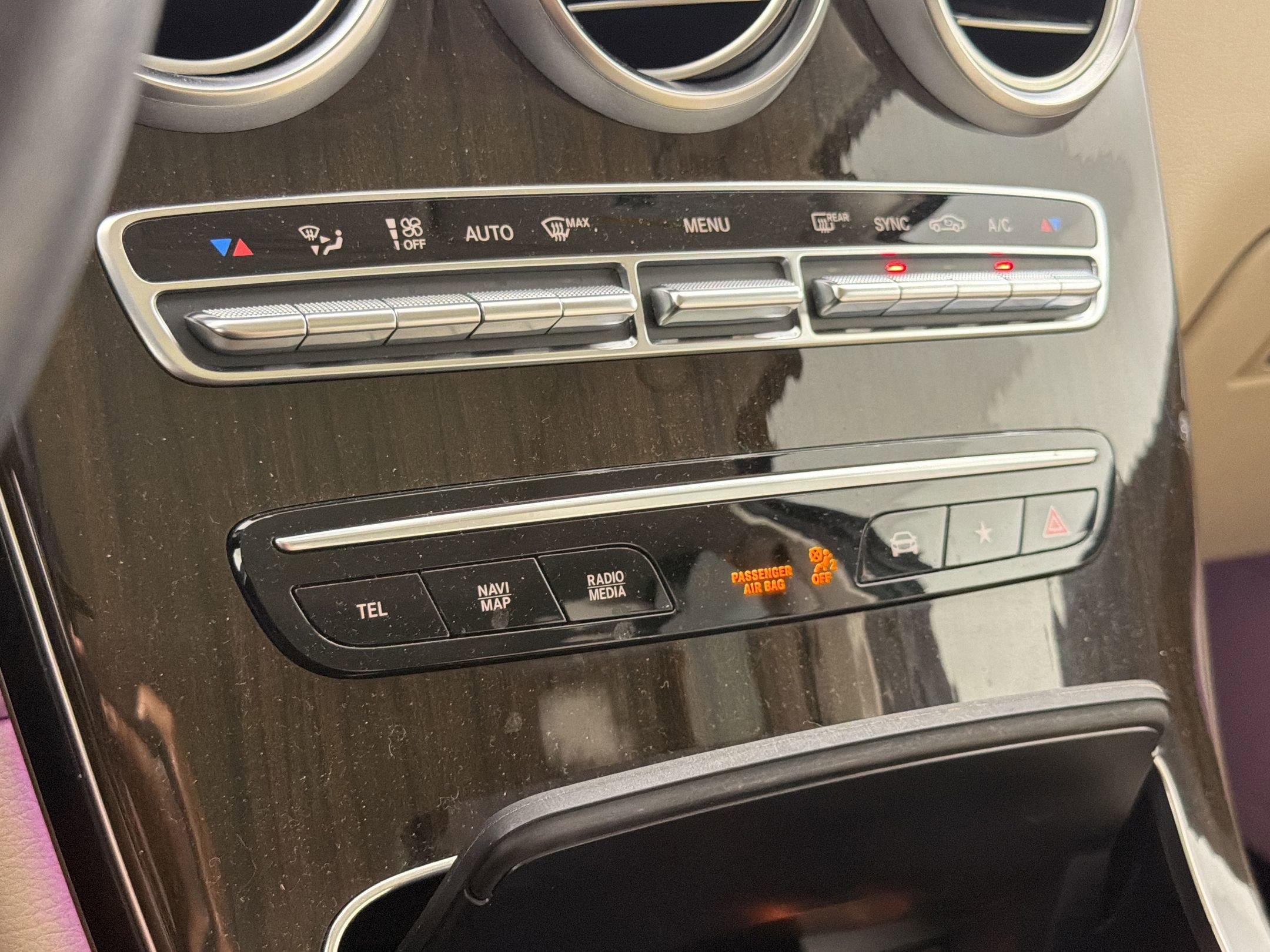 Used 2021 Mercedes-Benz GLC 300 image 19