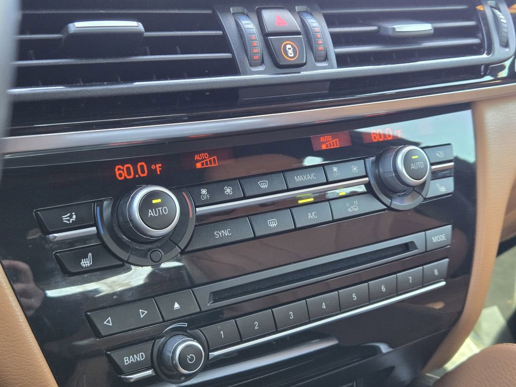 Used 2018 BMW X6 xDrive50i w/ M Sport Package image 20