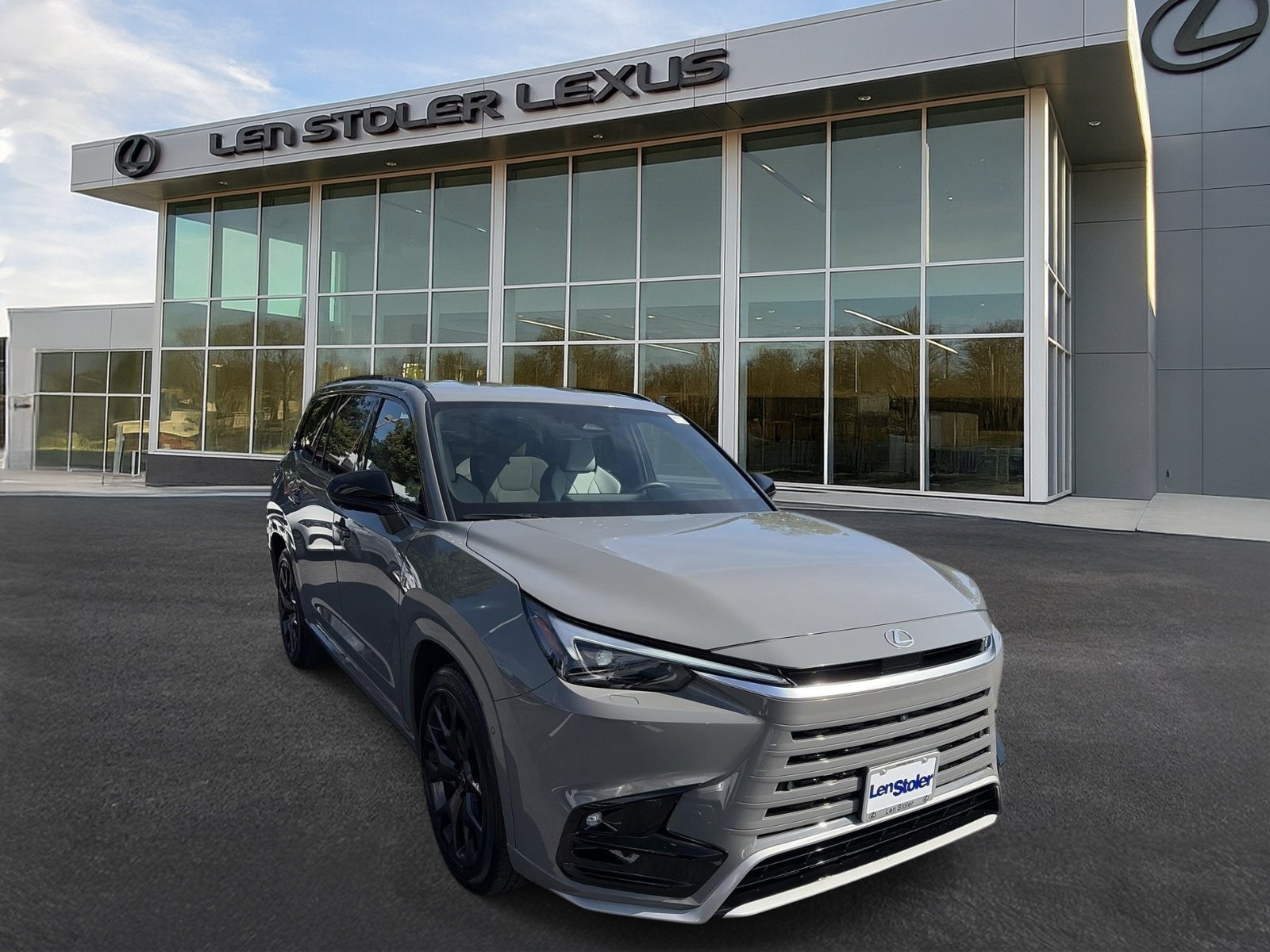 Certified 2025 Lexus TX 500h AWD w/ Technology Package image 7