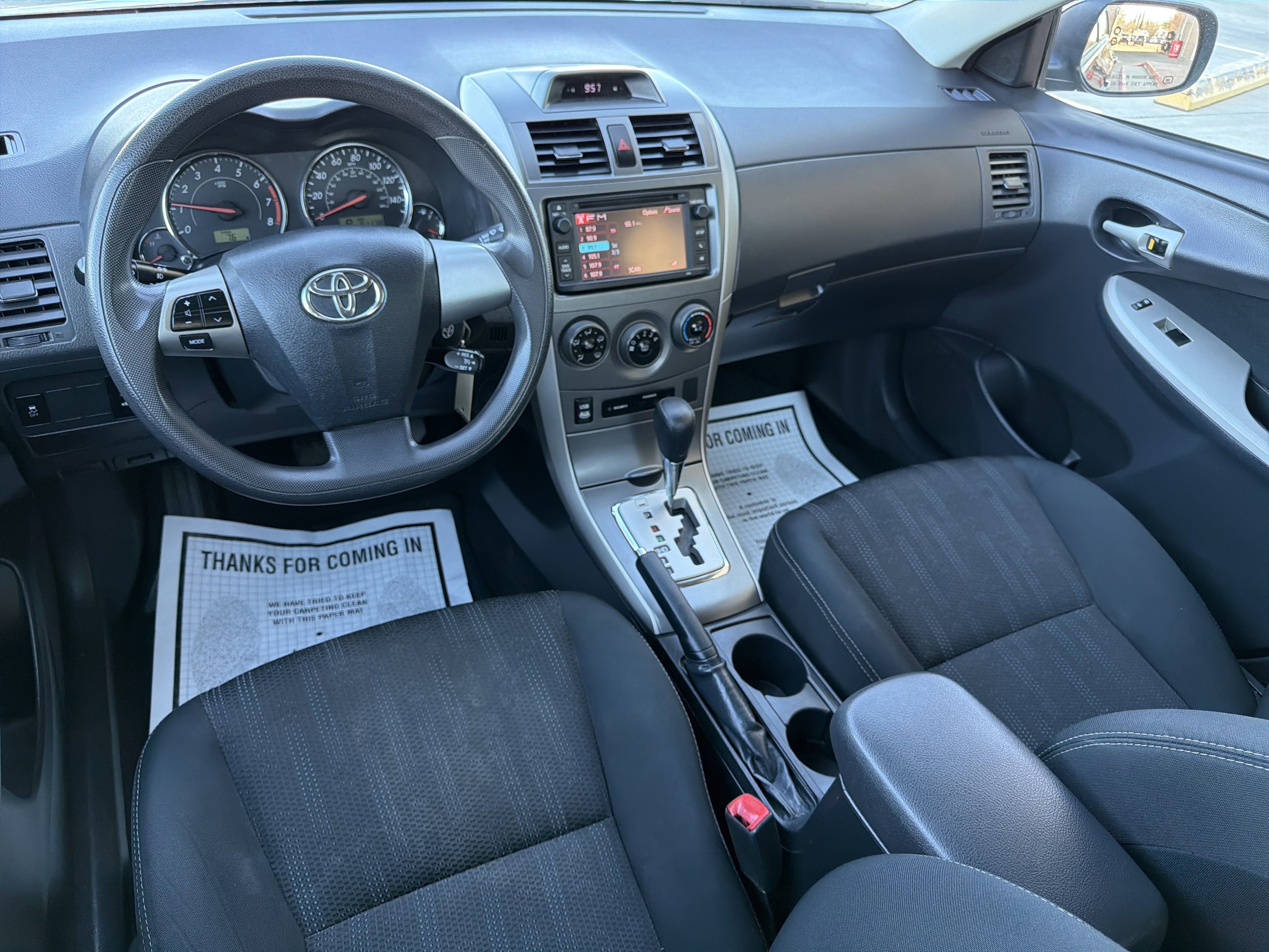 Used 2013 Toyota Corolla image 11