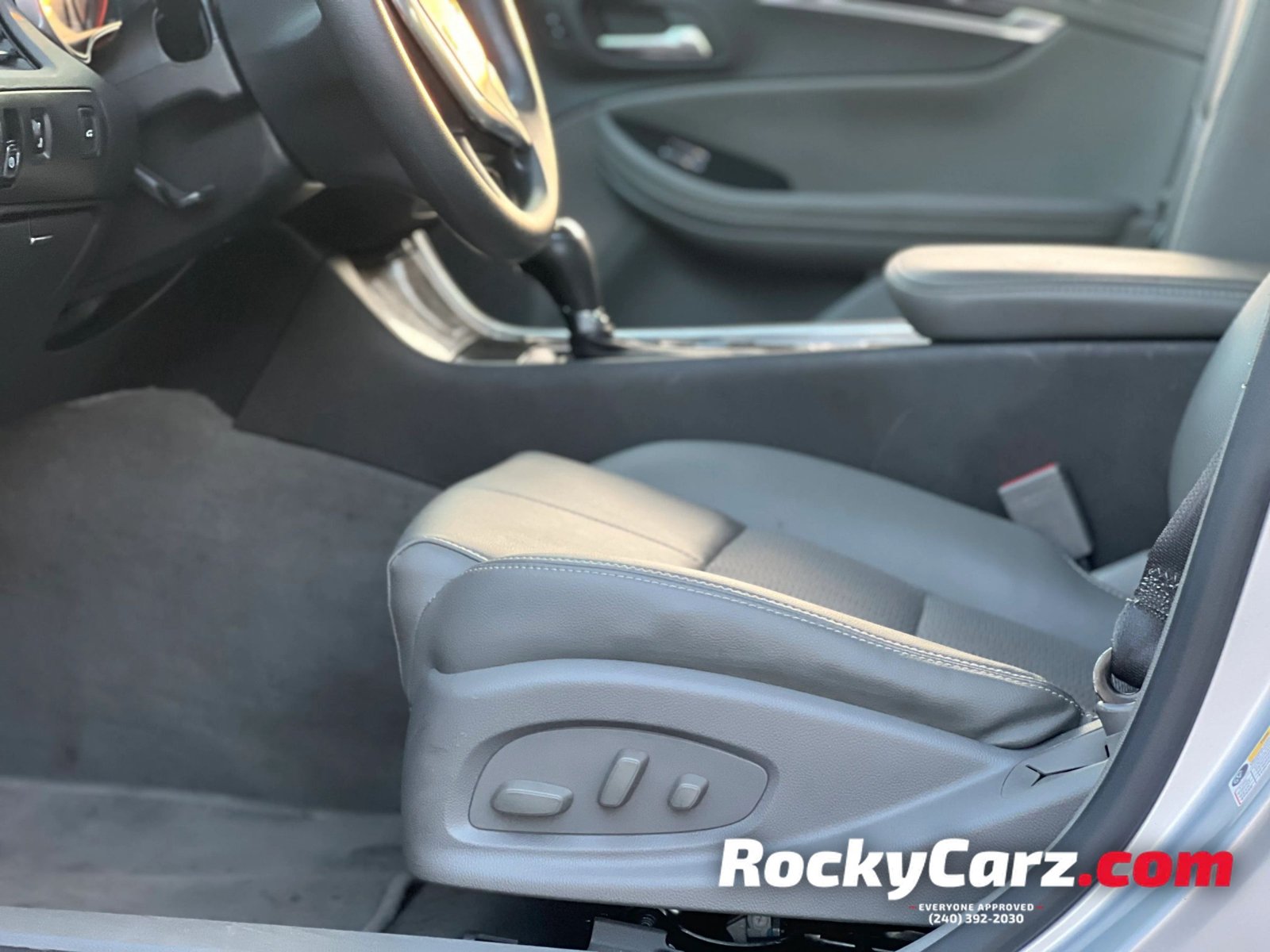 Used 2019 Chevrolet Impala LS FWD image 12