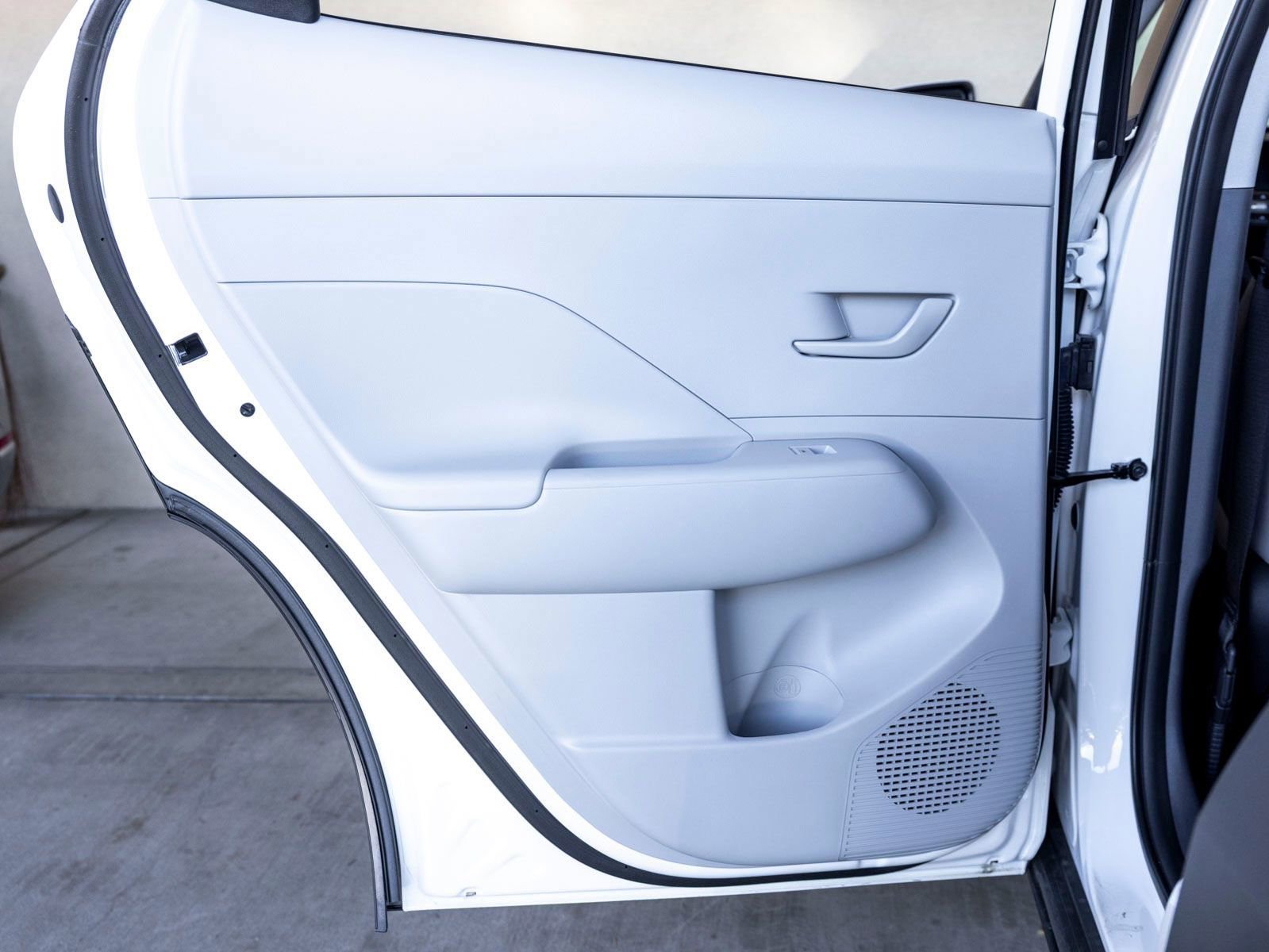 New 2025 Hyundai Kona SE image 20