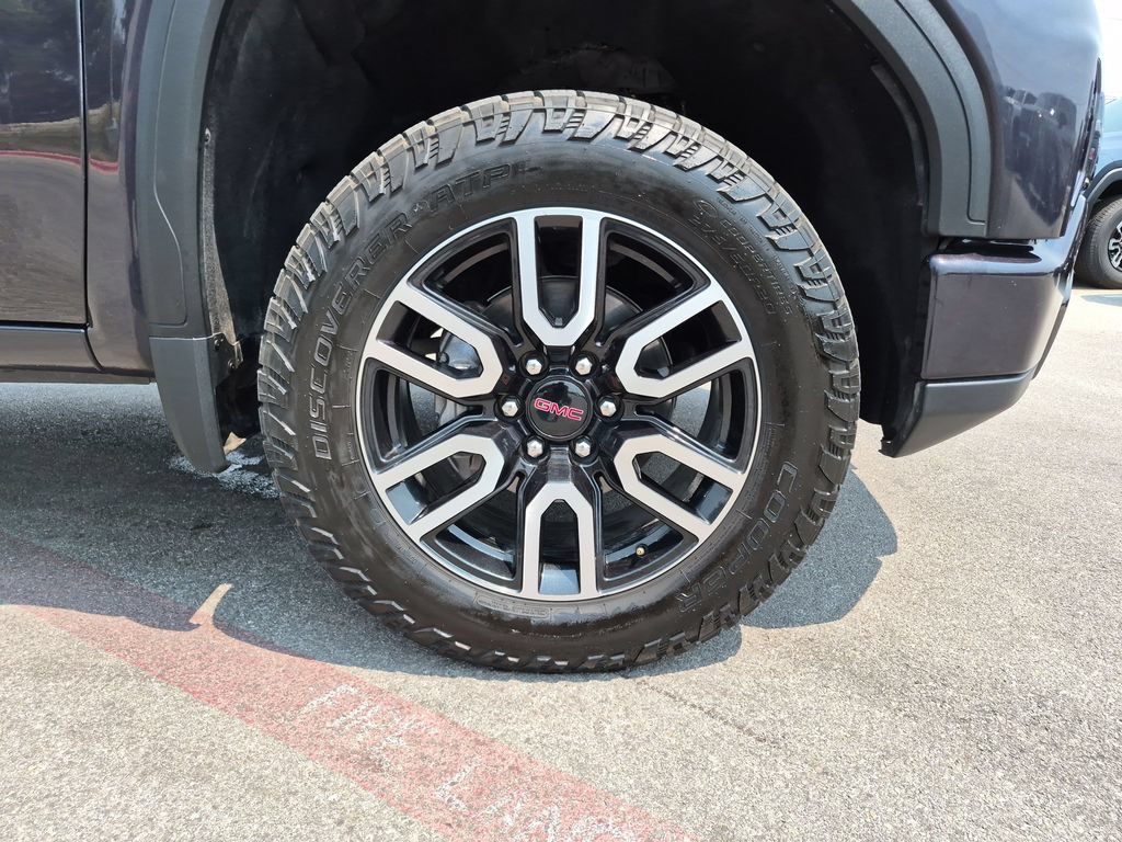 Used 2022 GMC Sierra 1500 AT4 w/ AT4 Preferred Package AWD/4WD image 18