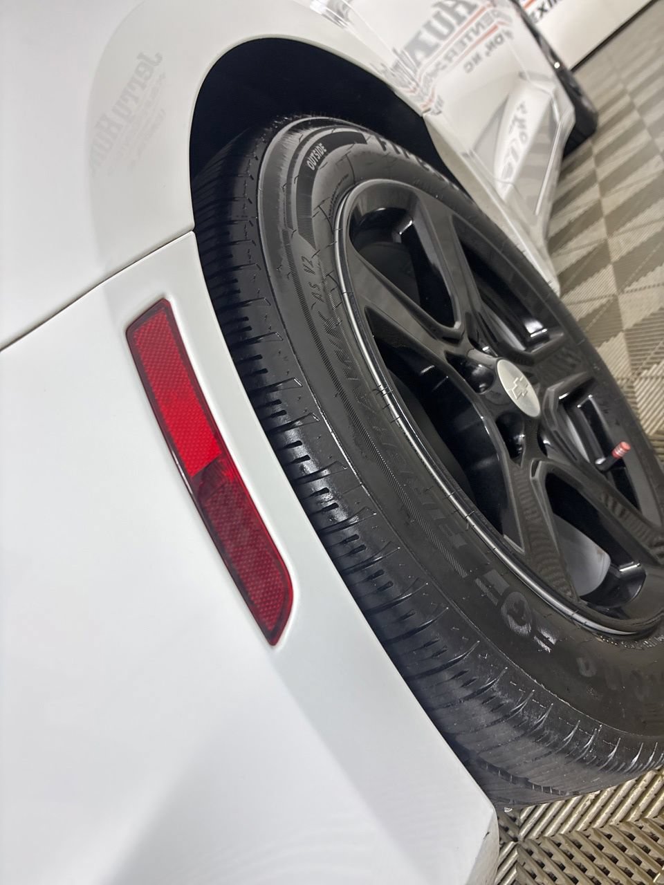 Used 2023 Chevrolet Camaro LT RWD image 27