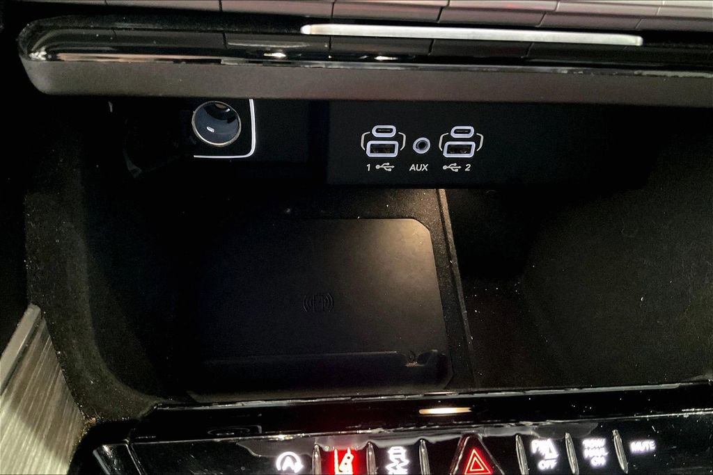 Used 2024 Jeep Wagoneer Series III image 12