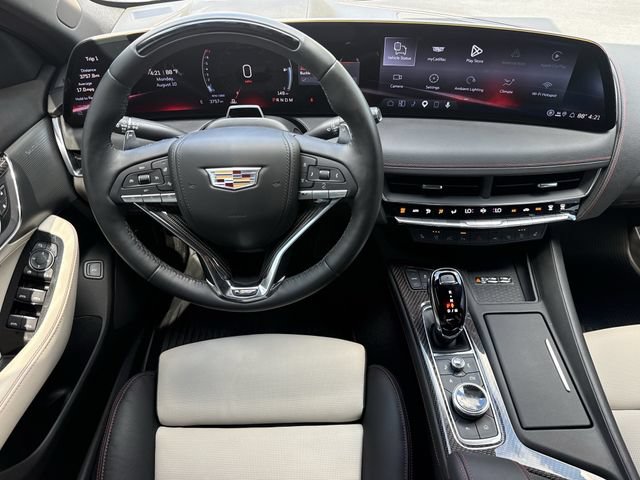 Used 2026 Cadillac CT5 V w/ Technology Package RWD image 14