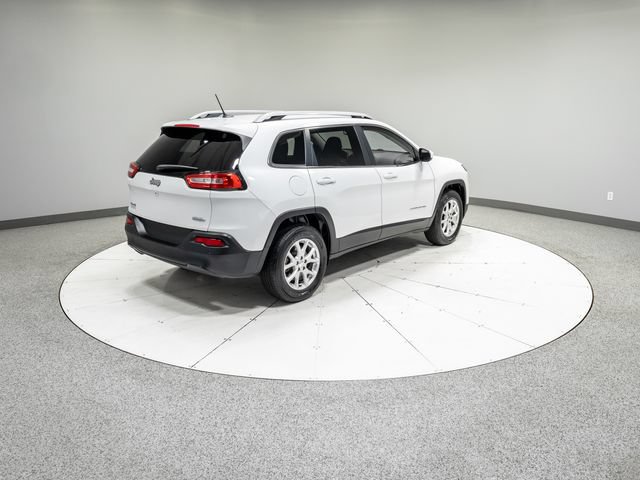 Used 2018 Jeep Cherokee Latitude w/ Safety Group AWD/4WD image 27
