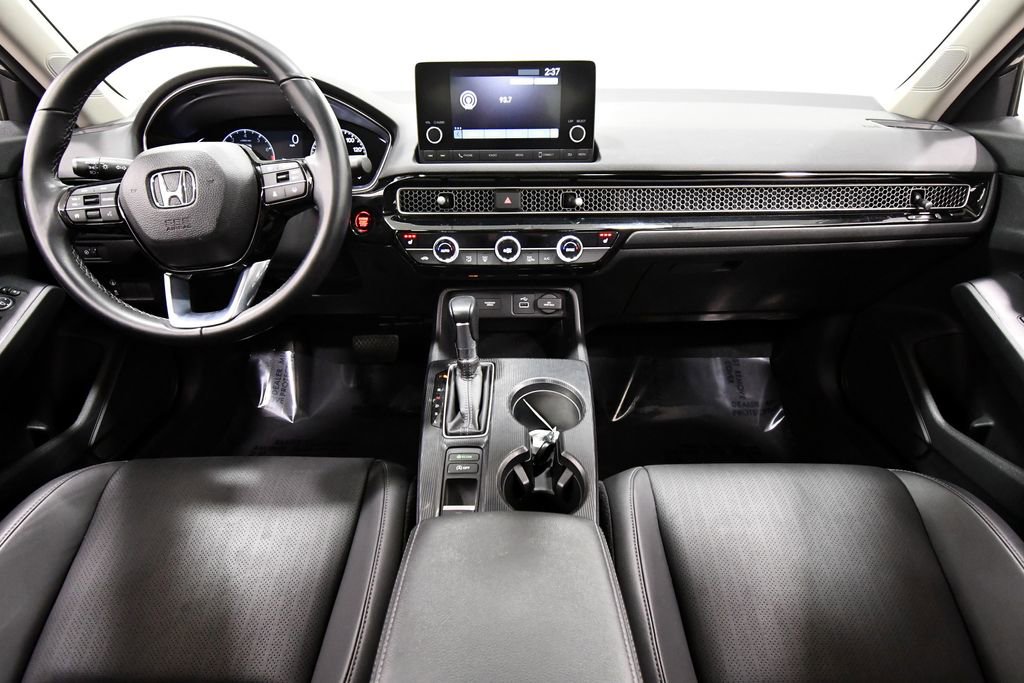 Certified 2023 Honda Civic EX-L image 3