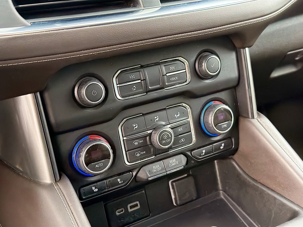 Used 2022 Chevrolet Tahoe Z71 image 15