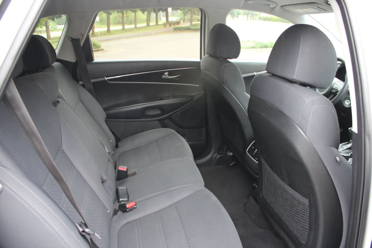 Used 2018 Kia Sorento FWD image 22