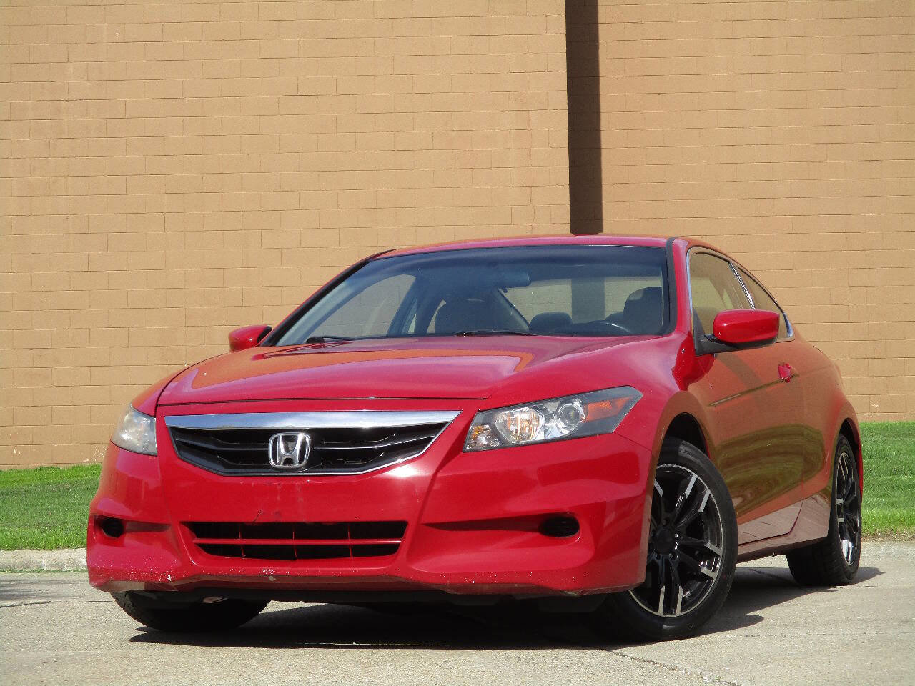 Used 2012 Honda Accord EX-L image 1