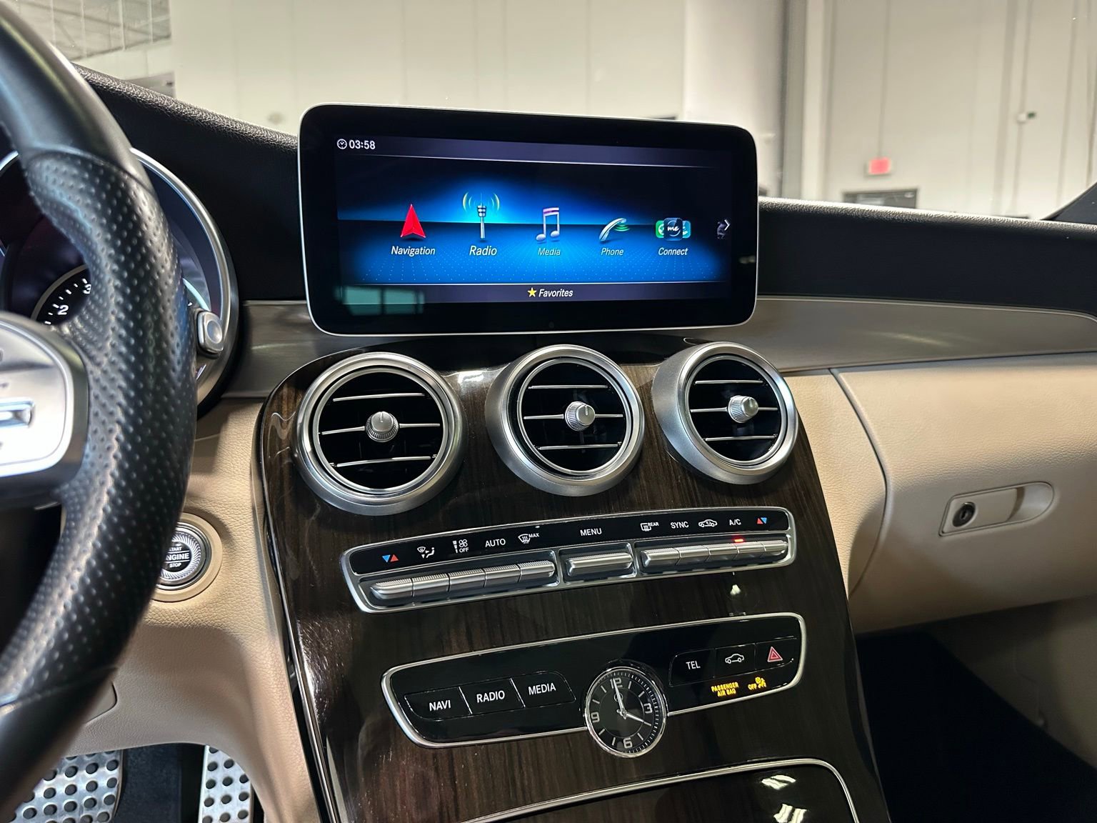 Used 2019 Mercedes-Benz C 300 Coupe image 24