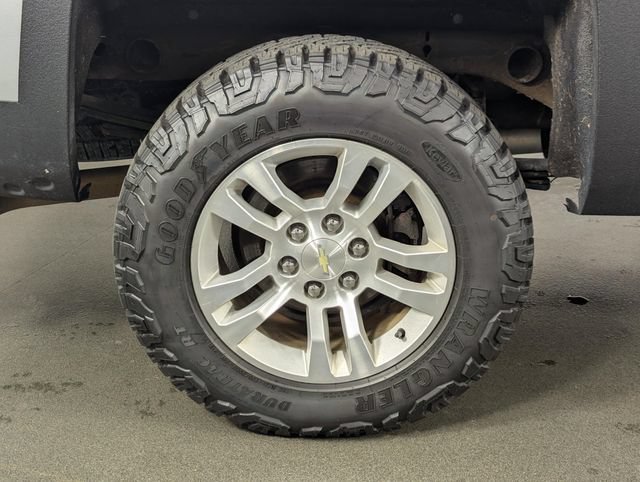 Used 2016 Chevrolet Silverado 1500 LT w/ All Star Edition AWD/4WD image 14