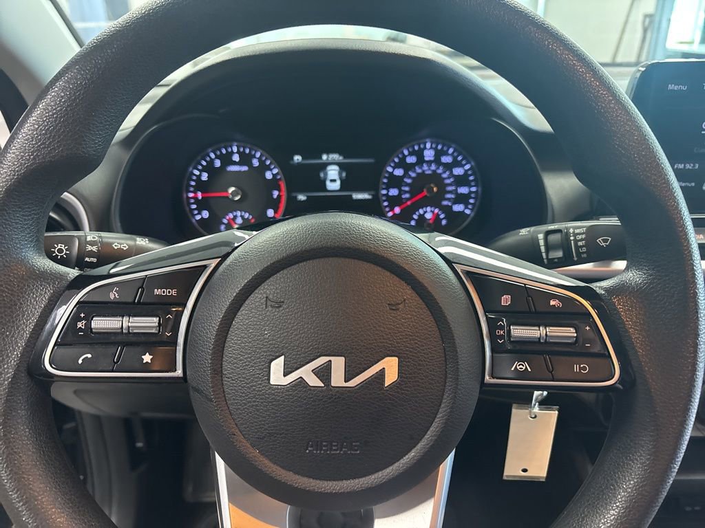 Used 2023 Kia Forte LXS FWD image 13
