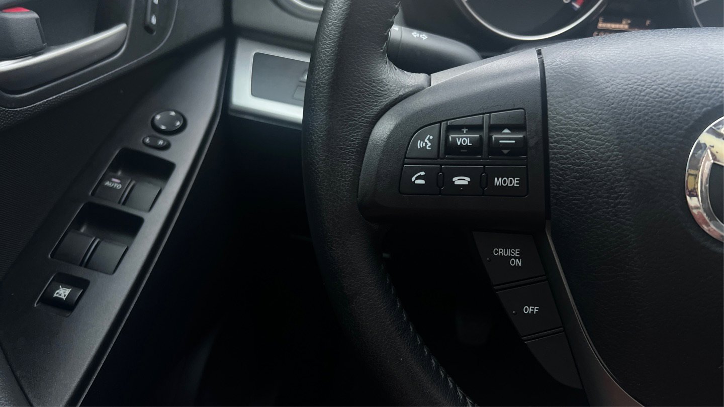 Used 2012 MAZDA MAZDA3 i Touring image 26