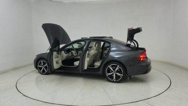 Used 2024 Volvo S60 B5 Plus w/ Climate Package image 76