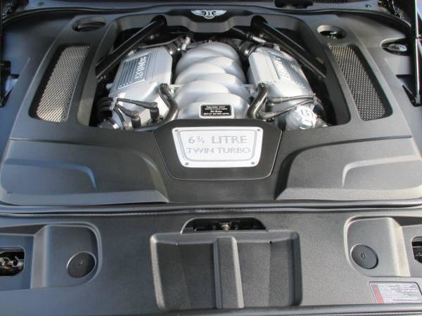 Used 2014 Bentley Mulsanne RWD image 17